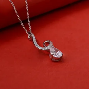 Collier pendentif en acier inoxydable avec zircone cubique taille poire, plaqué rhodium, chaîne maille gourmette classique pour femme - Product Image 3