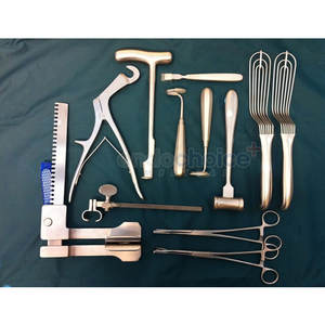 Kit de Thoracotomie Manuelle en Acier Inoxydable de Qualité Chirurgicale – Instruments de Précision Réutilisables, Équipement Médical Professionnel Durable - Product Image 3