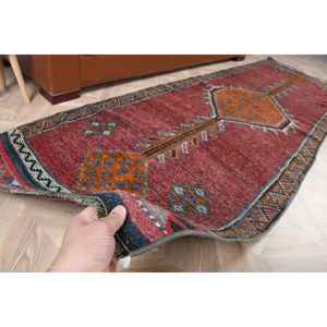 Alfombra Vintage de 3.1x9.5 pies, Alfombra Turca de Lana Sólida Roja Anaranjada - Product Image 2