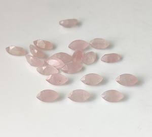 อัญมณีควอตซ์จากดอกกุหลาบธรรมชาติคุณภาพสูง2x4mm-15x20mm เจียระไนเหลี่ยมเพชรพลอยหลวมสำหรับทำเครื่องประดับสีชมพูขายส่ง - Product Image 6