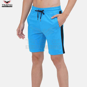 กางเกงขาสั้นลำลองผู้ชายทรงกลาง ระบายอากาศได้ดี กันยับ แห้งเร็ว ผลิตจากโพลีเอสเตอร์/คอตตอน บริการ OEM ผู้ผลิตจากปากีสถาน - Product Image 2