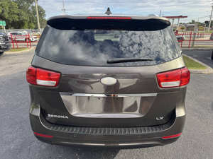 Kia Sedona LX 2018 Usada, Volante a la Izquierda, Origen Estadounidense - Product Image 6