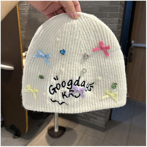 Wholesale 2025 New Fashion Custom <b>Jewelry</b> <b>Acrylic</b> Crystal Embellishments Ribbed Knit Crystal Beanie Hat For Women And Girls - Product Image 5