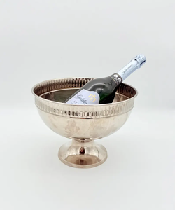 Nouveauté : seau à glace en laiton ornemental pour une décoration de fête élégante, ajoutant un charme sophistiqué à la présentation des boissons - Product Image 2