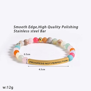 <span class=keywords><strong>Bracciale</strong></span> in <span class=keywords><strong>Giada</strong></span> <span class=keywords><strong>con</strong></span> Incisione Personalizzata e Catena in Acciaio Inossidabile, <span class=keywords><strong>Bracciale</strong></span> <span class=keywords><strong>con</strong></span> Perline e Scritta Personalizzata - Product Image 3