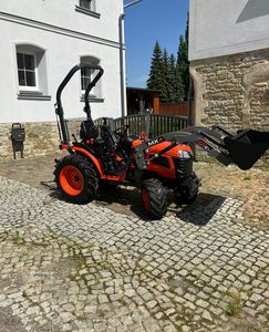 Tractores Agrícolas Kubota 4x4 Usados en Stock, en Venta a Bajo Precio, Mejor Precio, Entrega Rápida, Maquinaria Agrícola a Precio Económico - Product Image 6
