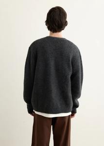 Pull en mohair tricoté pour homme de haute qualité, col en V, manches longues, style streetwear, lourd, tendance, fermeture à boutons - Product Image 4