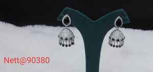 Conjunto de joyas de latón vibrante con diamantes americanos para mujeres más adecuado para bodas y celebraciones tradicionales - Product Image 6