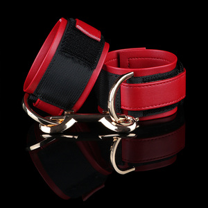 Новые красно-черные наручники на липучке для фиксации запястий, регулируемые, для БДСМ-игр, фетиш-игрушка для взрослых - Product Image 3