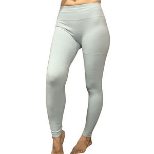 Leggings imprimés respirants en Spandex/Polyester à taille mi-haute, tricotés, avec logo personnalisé, service OEM, impression par sublimation, personnalisables pour le fitness - Product Image 3