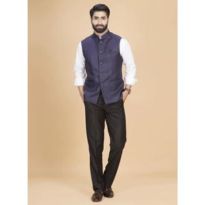 Gilet bleu marine classique très demandé pour les tenues de mariage, les uniformes d'entreprise et la vente au détail de mode, disponible au meilleur prix - Product Image 1