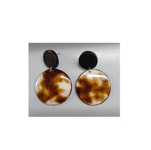Pendientes de Aro de Resina de Alta Calidad, Diseño Creativo, Joyería de Moda, Pendientes en el Mejor Color para Fiestas, Embalaje Estándar - Product Image 4