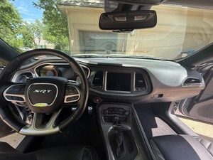 LUXURY RIDE 2023 Challenger SRT Hellcat Jailbreak, Motor Hemi V8 Supercargado de 717 HP - Product Image 4