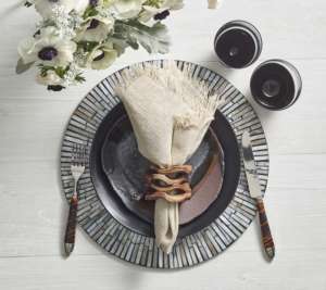 Mantel Individual Redondo de Concha Natural con Incrustaciones de MOP para Comedor, Bodas, Eventos, Decoración de Hogar Costero, Hecho en Vietnam - Product Image 3