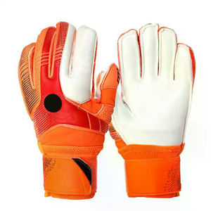 Nouvelle arrivée gants de gardien de but professionnel impression personnalisée gants d'entraînement de football en PU sport en cuir véritable bon marché du fabricant - Product Image 1