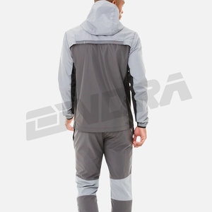 Conjunto de chándal para hombre de poliéster y nailon de verano personalizado de estilo 2025, chaqueta cortavientos con capucha, traje de jogging sólido de dos piezas con pista de calor - Product Image 2