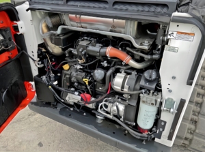 Nuevo cargador de orugas compacto Bobcat completamente inspeccionado con cabina cerrada y aire acondicionado con calentador de cubo a la venta - Product Image 4