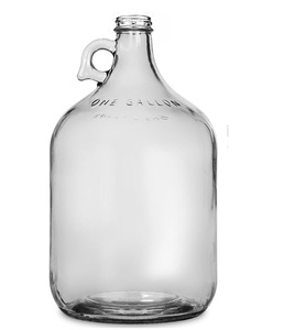 Carafe à eau en verre transparent au design unique TQC pour l'eau et le vin - Luxe moderne fait main, capacité >1L, carafe décorative pour la table de cuisine - Product Image 1