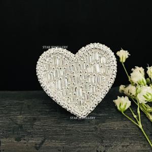 Iced Out VVS Moissanite Baguette D Color Heart Ring para él, Silver Hip Hop Moissanite Baguette Heart Ring. - Product Image 1