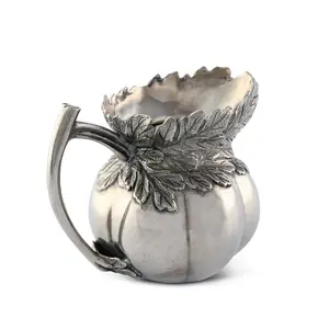 Pichet en métal plaqué or de qualité supérieure, pichet en argent fait à la main avec une finition ultra lisse par Zahid Exports, grand grossiste en métal - Product Image 1