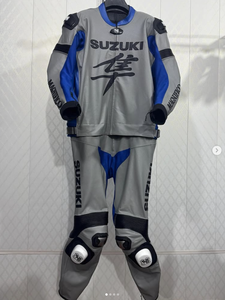 ชุดแข่งรถมอเตอร์ไซค์หนังแท้ ชุดมอเตอร์ไซค์หนังหนา ผลิตในปากีสถาน ชุดแข่งรถมอเตอร์ไซค์ - Product Image 1