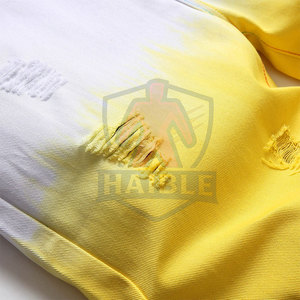 กางเกงยีนส์ขาสั้นผู้ชายดีไซน์ใหม่ โลโก้สั่งทำ เอวสูง สวมใส่สบาย เป็นมิตรกับสิ่งแวดล้อม บริการ OEM ผ้าฝ้าย 100% ระบายอากาศได้ดี น้ำหนักเบา - Product Image 5