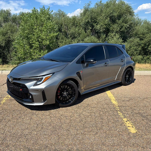 CLEAN 2024 para GR Corolla Premium, Volante a la Izquierda, Emisión Euro V - Product Image 1