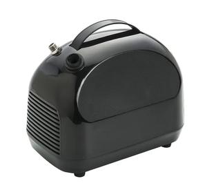 Nettoyage de la poussière avec un pistolet à air à compresseur d'air silencieux et sans huile à haute efficacité - Product Image 1