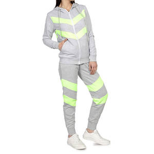 High Quality Custom Logo Women's <b>Track</b> <b>Suits</b> 100% Cotton Breathable Fleece Stylish Gym Sportswear for <b>Ladies</b> tracksuit - Product Image 6