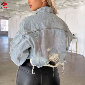 Veste en jean pour femmes tendance avec un design classique, des coutures solides et une coupe confortable - Product Image 2