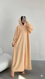 Sweat-shirt à capuche personnalisé de haute qualité pour femmes, en molleton de qualité supérieure, style streetwear haut de gamme. - Product Image 4