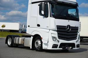 Usato 2024 MER CE DES -BE NZ ACTROS 2-ACHSER HYDRO DRIVE VOLUME rimorchio STANDARD trattore/rimorchio unità di trasmissione automatica - Product Image 4