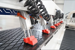 เครื่องเจาะหลายหัวเครื่อง CNC เจาะรูด้านข้างพร้อมเลื่อยสำหรับเจาะรูลึก - Product Image 3