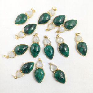 Pendentif Turquoise 8mm Trillion Forme 18x12mm Émeraude Or Vermeil Plaqué Rhodium Argent Sterling Lunette Pierre de Naissance Charms - Product Image 4