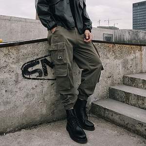 Vente en gros de pantalons cargo baggy de streetwear personnalisés avec poches latérales pantalon cargo pour hommes en sergé de coton de marque OEM - Product Image 3