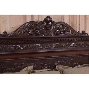 เตียงไม้มะฮอกกานีวอลนัทสไตล์อิตาเลียนแกะสลักด้วยมือดีไซน์แบบดั้งเดิม - Product Image 5