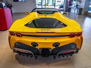 Ferrari SF90 Spider 2024 - Product Image 6