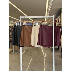 Mini-jupe en cuir brillant 4054 - Product Image 2