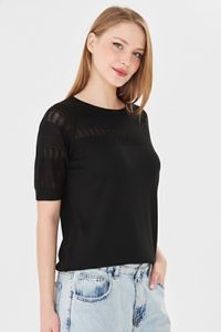 Damen Schwarzes Strick-Kurzarm-Oberteil mit Rundhalsausschnitt, Lässiger Einfarbiger Pullover, Weich und Atmungsaktiv, Reguläre Passform für Alle Jahreszeiten - Product Image 2