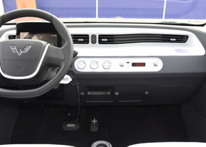 2023 Bao-jun E100 Mini EV OEM Vehículo Eléctrico de Baja Velocidad 305km Coches de Nueva Energía China - Product Image 4