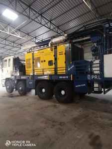 El último camión de cabina montado 1500 pies DTH Cum Rotary Máquina de perforación de pozos de agua liviana PRIME RIGS Núcleo de bomba de PDTHR-450 - Product Image 3