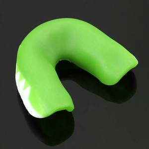 Protège-dents de boxe, ajustement confortable et design facile à façonner, protège-dents de boxe, niveau de protection élevé, protège-dents - Product Image 5