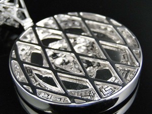 Customize Luxury Circle Design Moissanite Diamond S925 Silver Iced Out Hip Hop Pendant Jewelry For Men - Product Image 3