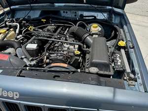 Jeep Cherokee Limited 4x4 de 1998, occasion, sans réserve, moteur 6 cylindres de 4,0 litres, provenance Californie, peu modifiée - Product Image 6