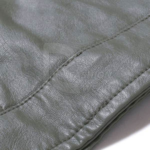 Chaqueta de invierno para hombre con diseño personalizado 2024 de cuero grueso con cierre de cremallera y tinte liso a la venta. - Product Image 6