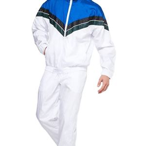 2025 elegante chándal cortavientos para hombre, conjunto de dos piezas con logotipo personalizado, chaqueta con cremallera completa, pantalones para correr, ropa deportiva ligera - Product Image 1