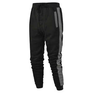 Sweats à capuche d'hiver unisexes respirants personnalisés OEM pour hommes combinaisons de jogging à séchage rapide ensemble de survêtements et pulls personnalisables - Product Image 2