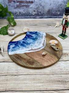 Planche à découper durable en bois et en résine faite à la main pour les chefs professionnels et les amateurs de cuisine à domicile dans le monde entier - Product Image 2