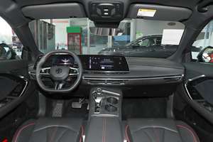 Sedán Diésel Premium 2025 de Gran Venta, 1.5T, Transmisión Automática, Tracción Delantera, Neumáticos R18, Cámara Trasera Nueva - Product Image 6