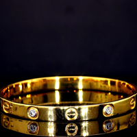 Brazalete Clásico de Lujo en Oro Amarillo de 18K, Oro Rosa y Oro Blanco con Motivo de Tornillo, Diamante Natural de Corte Brillante, Certificado IGI